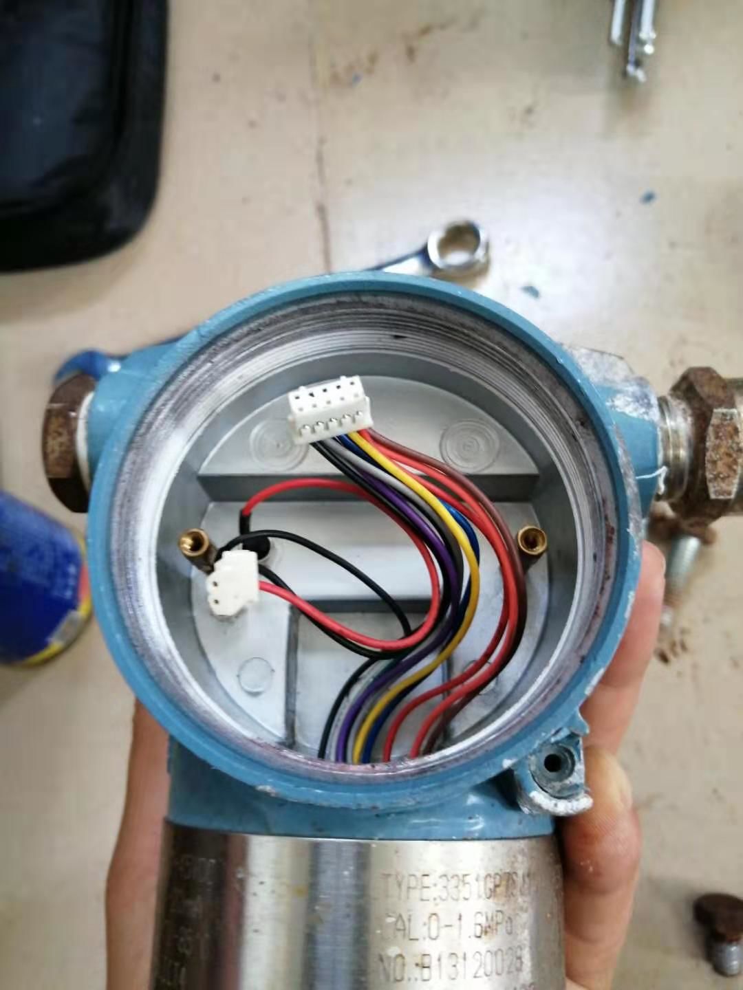 电容差压羞羞答答视频拆卸查看内部结构